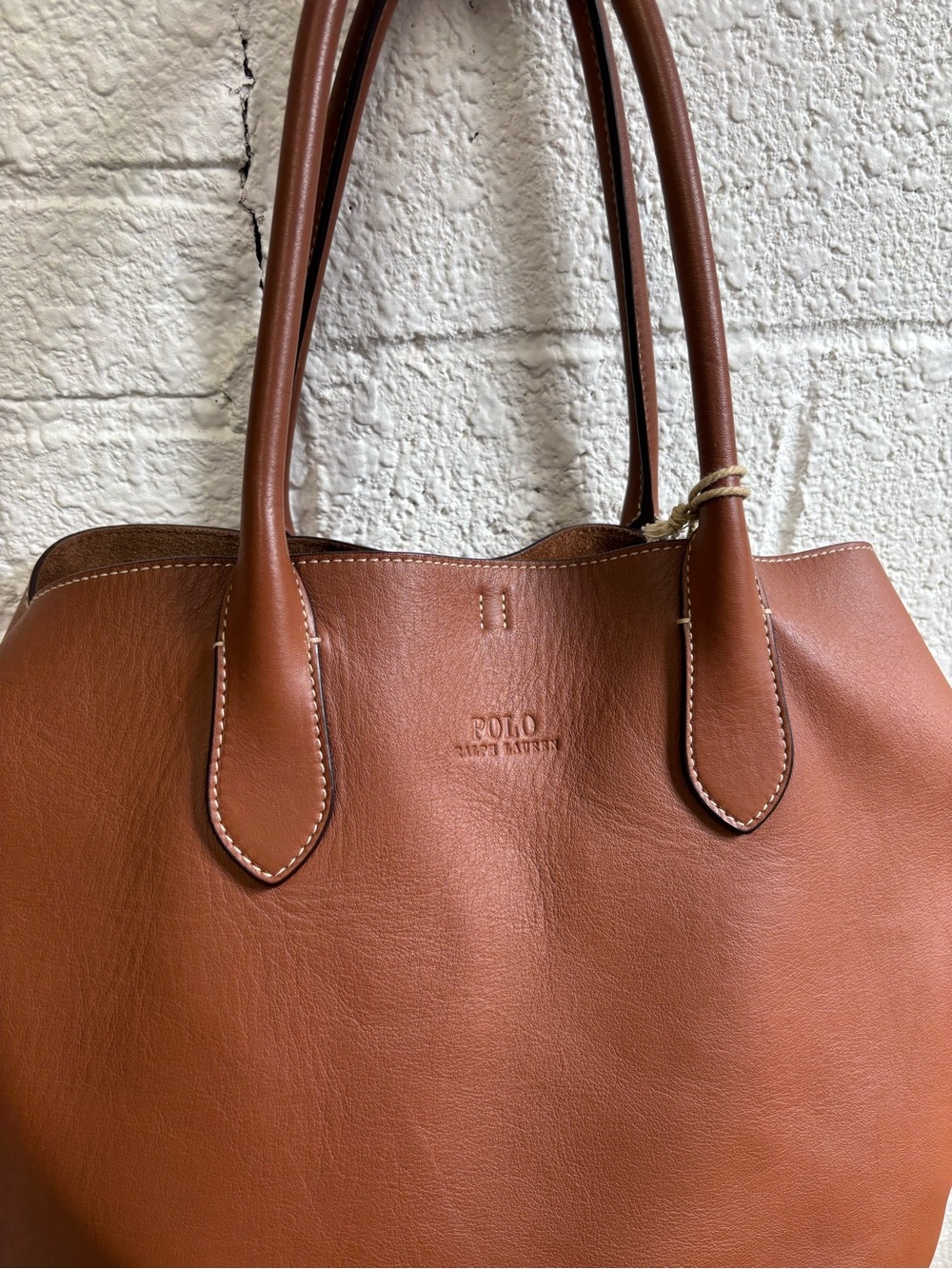 Polo by Ralph Lauren Bellport Large Reversible Leather Tote - Picture 5 of 15